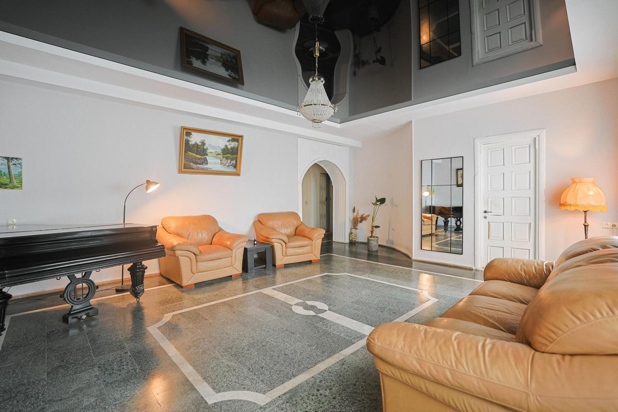 Hotel White House Tbilisi Bagian luar foto